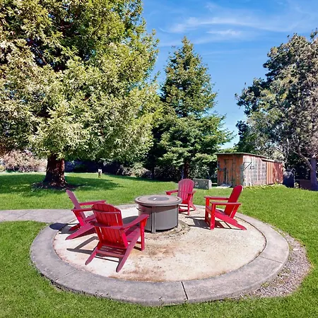 Park View Villa